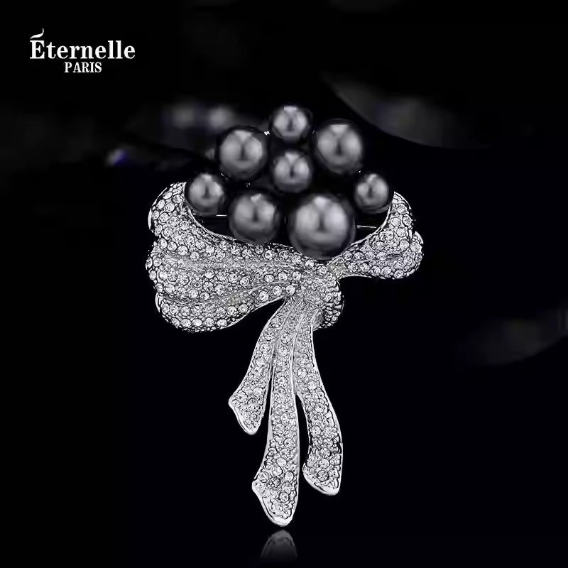Broche en Perle de Nacre - Éternelle Paris