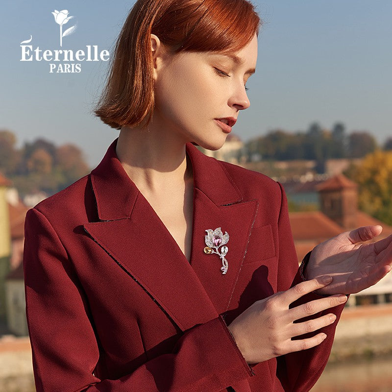 Broche Fleur en Cristal - Éternelle Paris