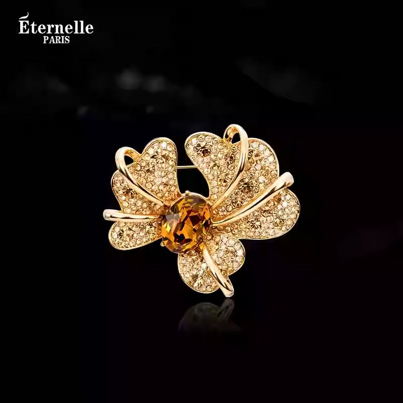 Broche Fleur Dorée - Éternelle Paris