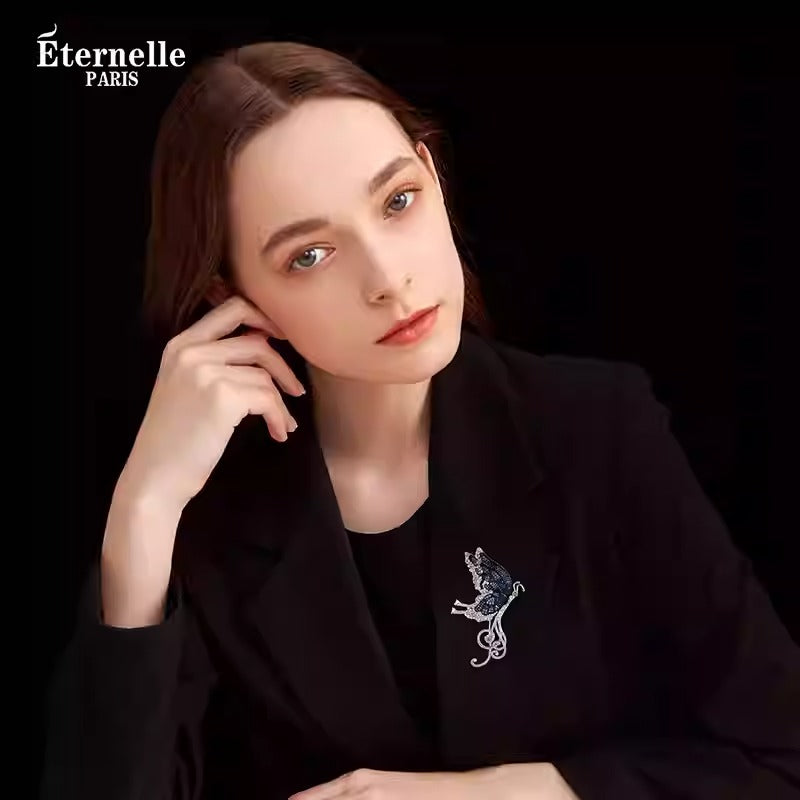 Élégante Broche Papillon - Éternelle Paris
