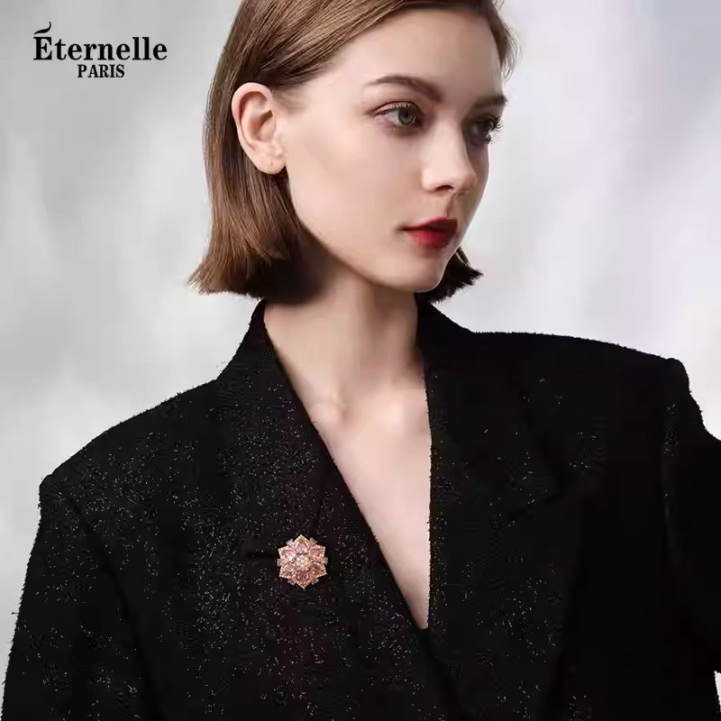 Broche Fleur en Or - Éternelle Paris