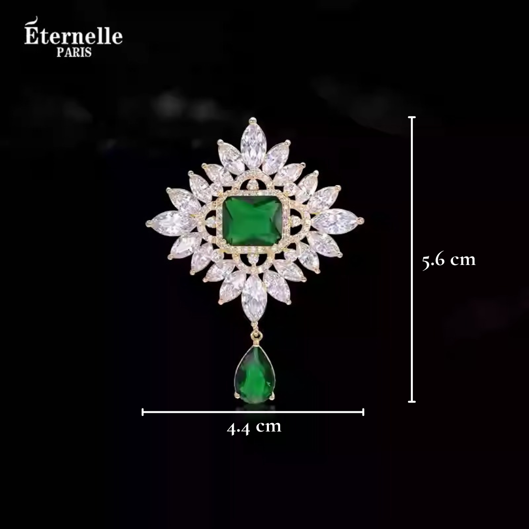 Broche Royale Avec Cristal Vert Émeraude - Éternelle Paris