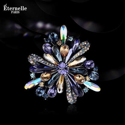 Broche Florale en Cristal - Éternelle Paris